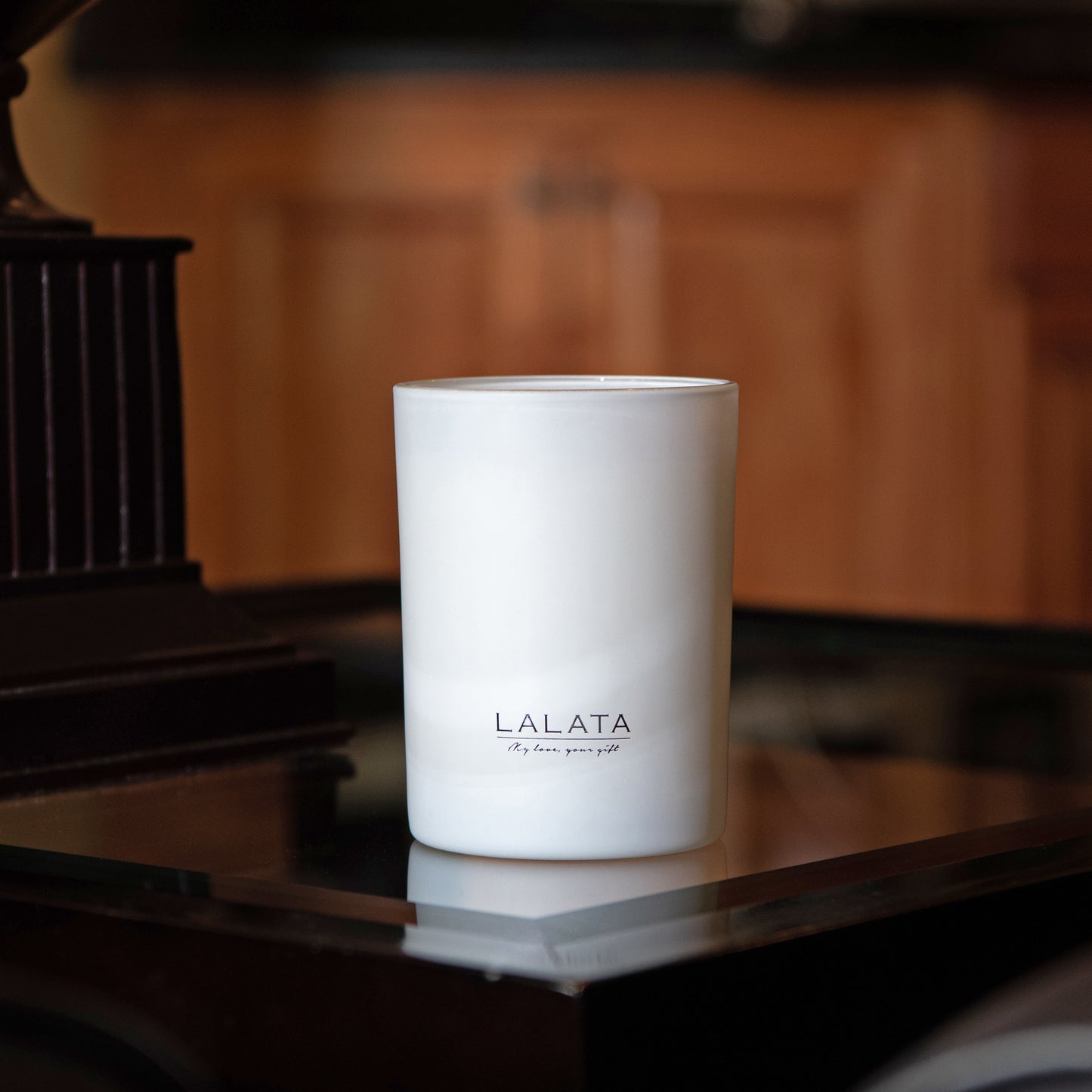 White Candle - Scented Grapefruit+Lemon+Basil