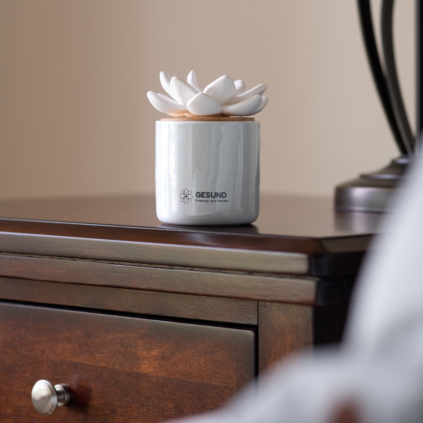 Ceramic Flower Diffuser - Scented Eucalyptus+Lavender